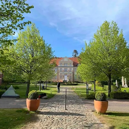 Am Kleinen Koenigsstuhl Daire Sagard